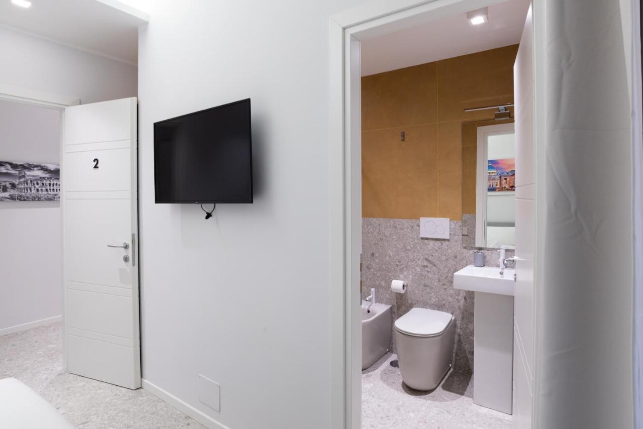 White Home Suite And Rooms Rzym Zewnętrze zdjęcie