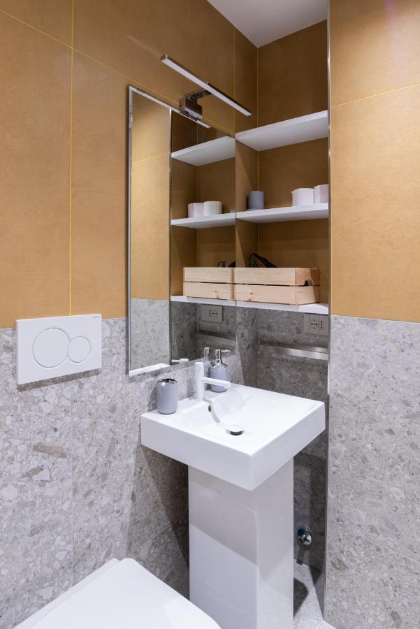 White Home Suite And Rooms Rzym Zewnętrze zdjęcie