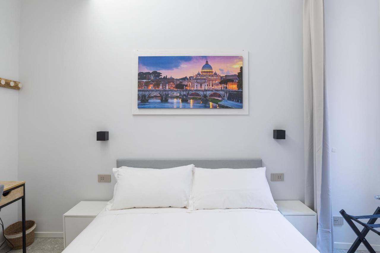 White Home Suite And Rooms Rzym Zewnętrze zdjęcie