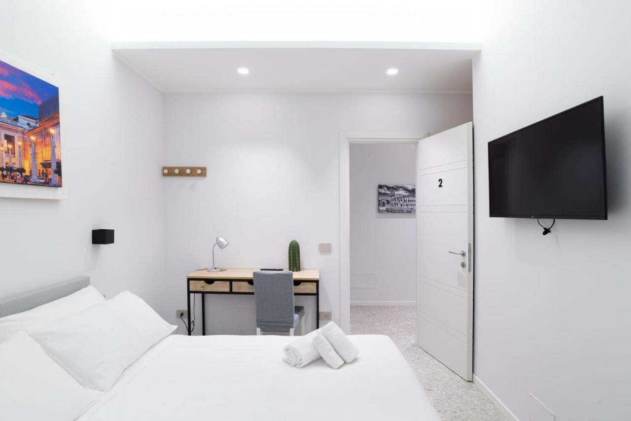 White Home Suite And Rooms Rzym Zewnętrze zdjęcie