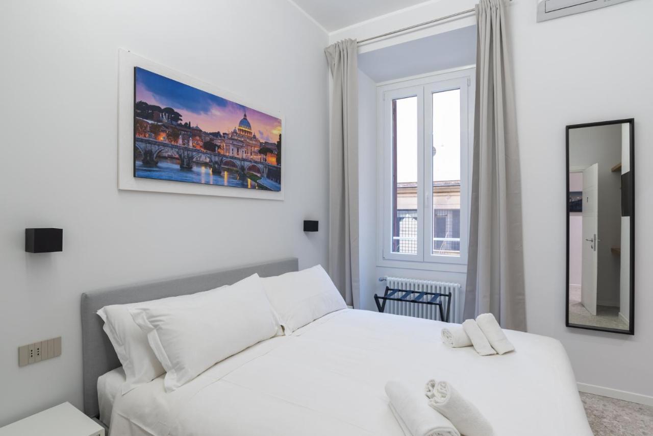 White Home Suite And Rooms Rzym Zewnętrze zdjęcie