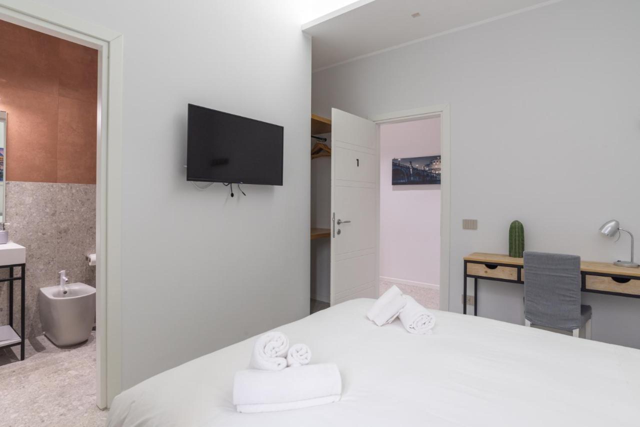 White Home Suite And Rooms Rzym Zewnętrze zdjęcie